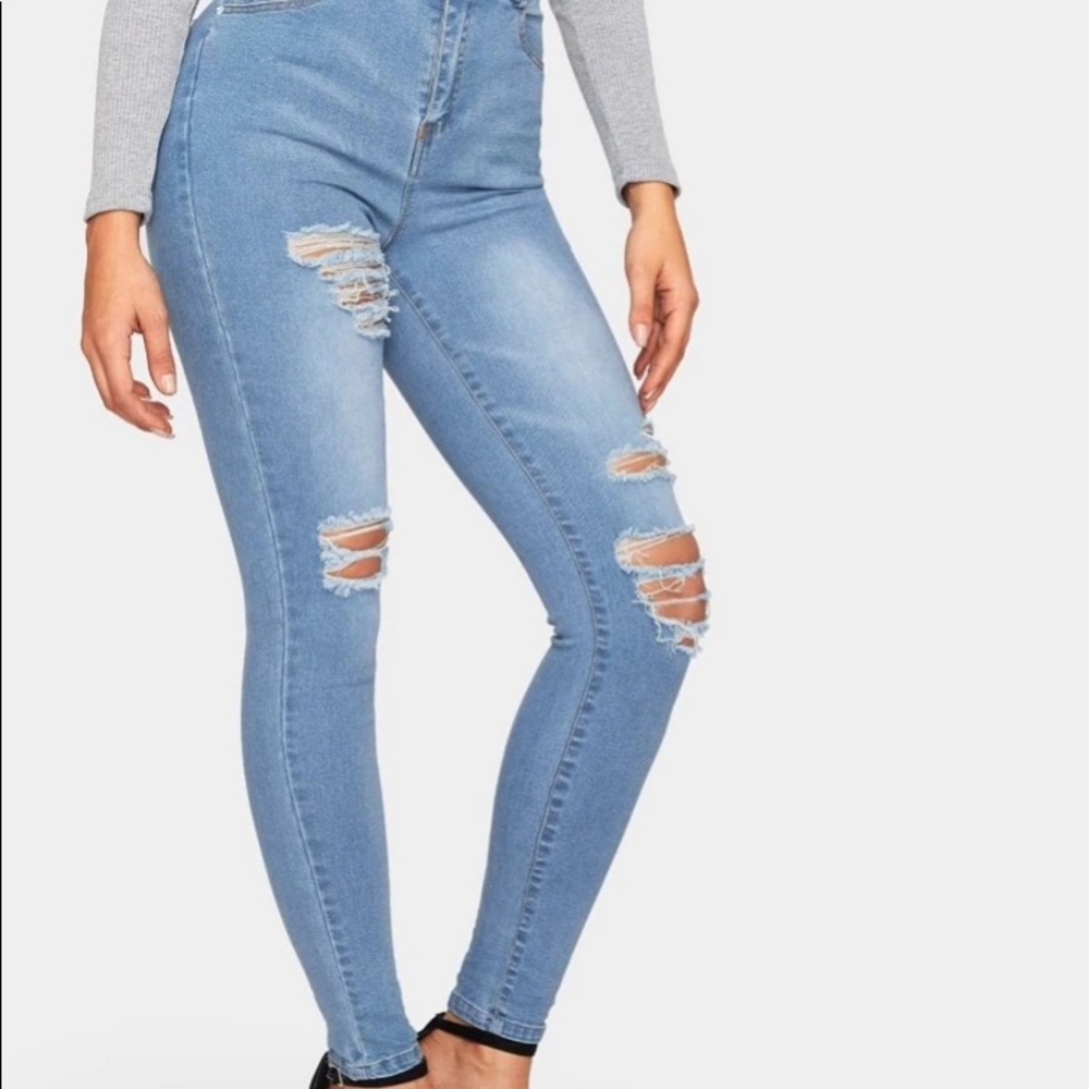 Light Wash skinny jeans